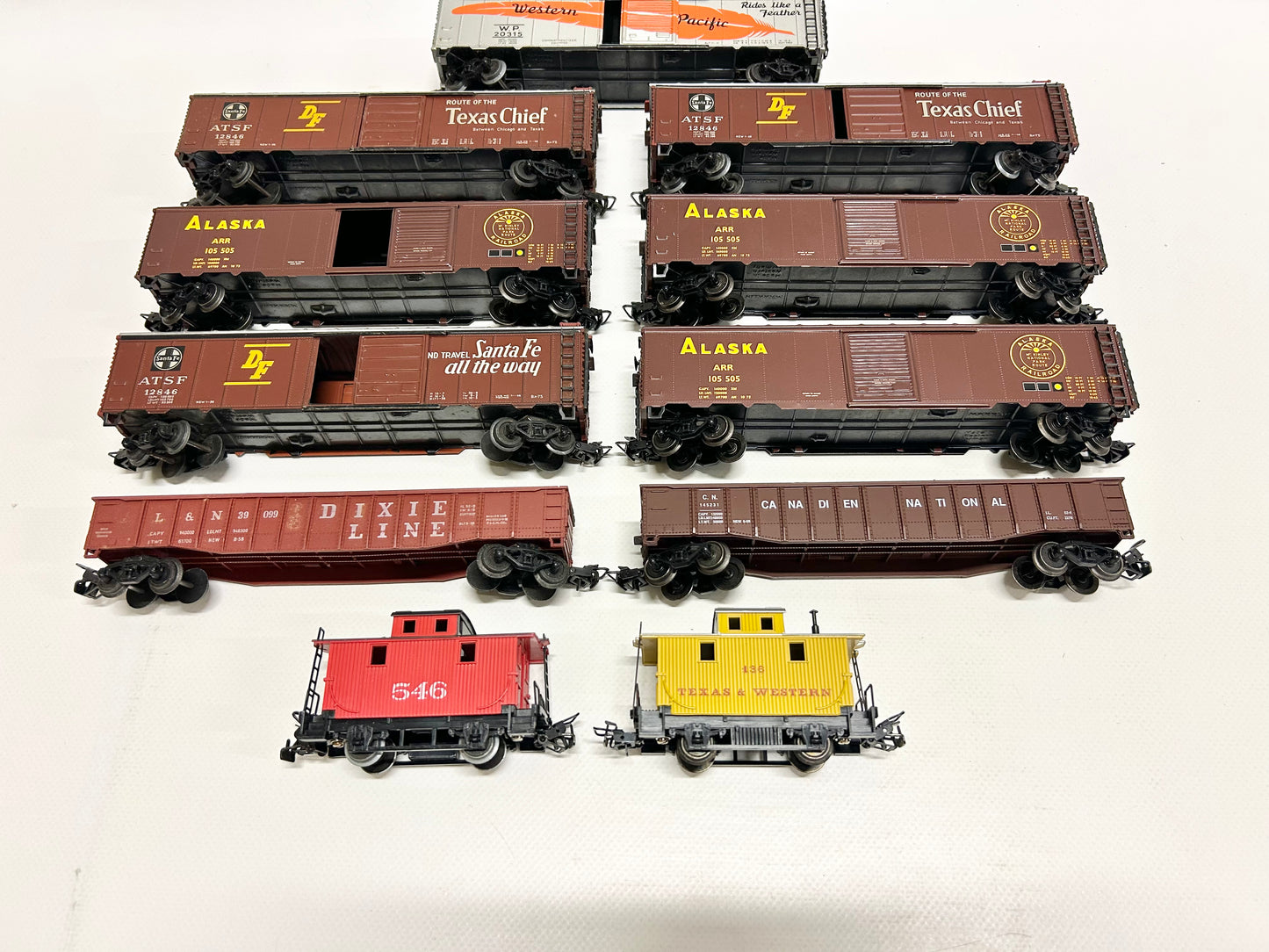Märklin 11x USA Güterwagen Box Cars Konvolut H0