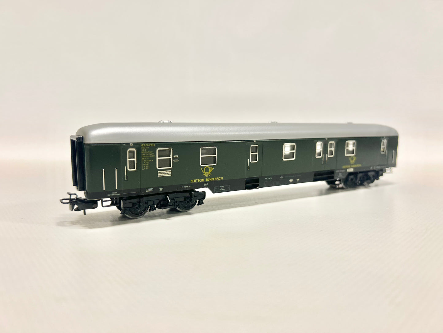 Märklin 4047 mit Innenbeleuchtung Postwagen DB AC H0