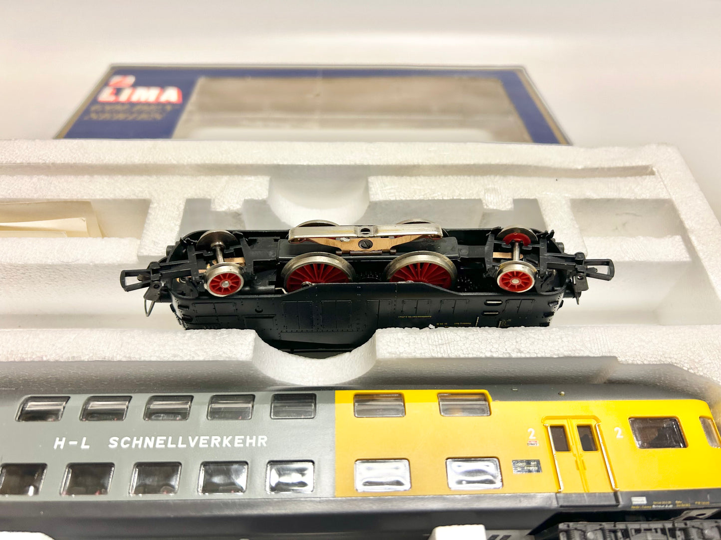 LIMA 149802 AC Zugpackung HL-Schnellverkehr mit Dampflok DR AC H0
