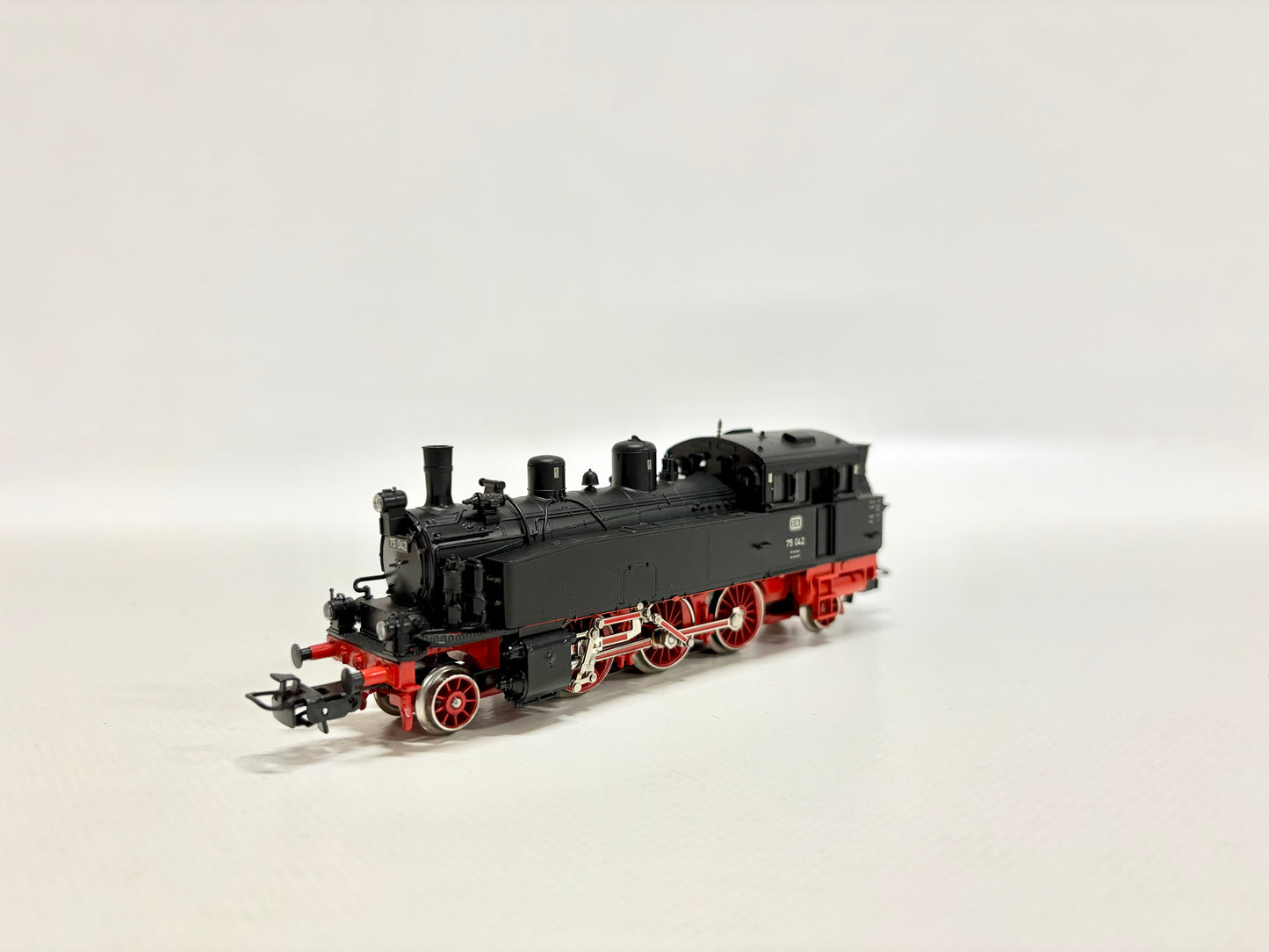 Märklin 3313 Digital-Umbau Dampflok Br 75 042 DB AC H0