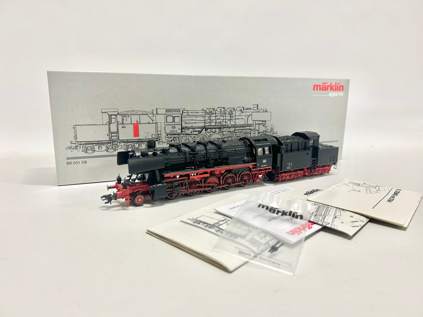 Märklin 37841 Digital Br 50 Dampflok H0