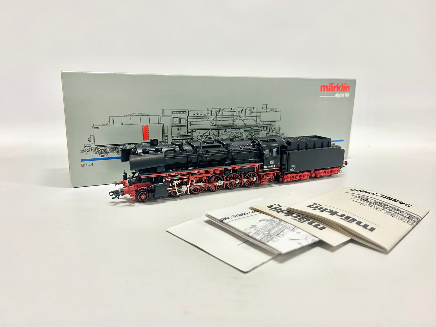 Märklin 37880 Digital Br 44 DB Steam Locomotive H0
