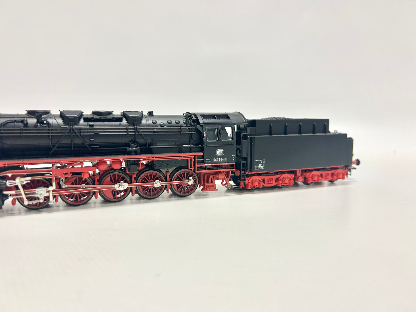Märklin 37880 Digital Br 44 DB Steam Locomotive H0