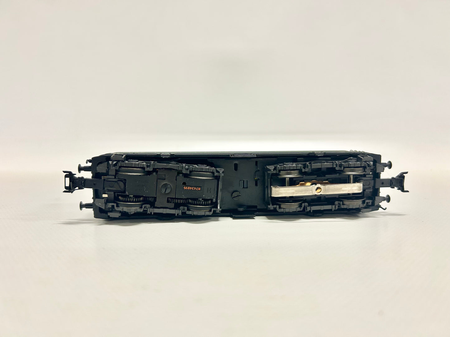 Märklin 34586 Digital ÖBB Electric Locomotive Br 1141 H0