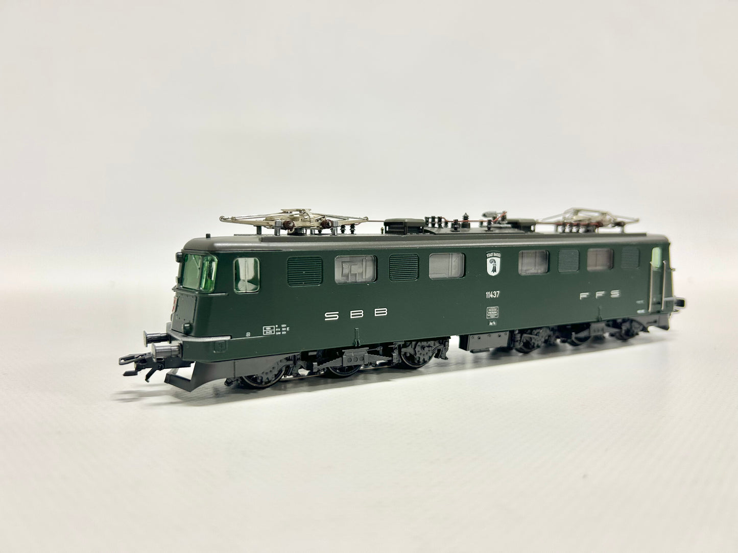 Märklin 3737 Digital Electric Locomotive Ae 6/6 SBB H0