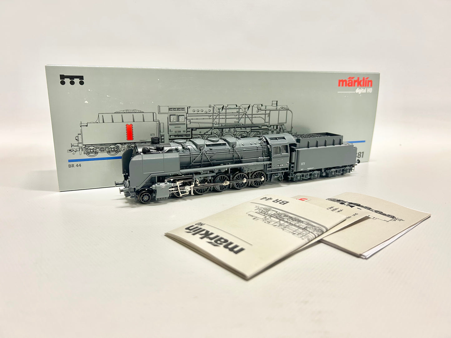 Märklin 37881 Digital Br 44 Dampflok DB H0