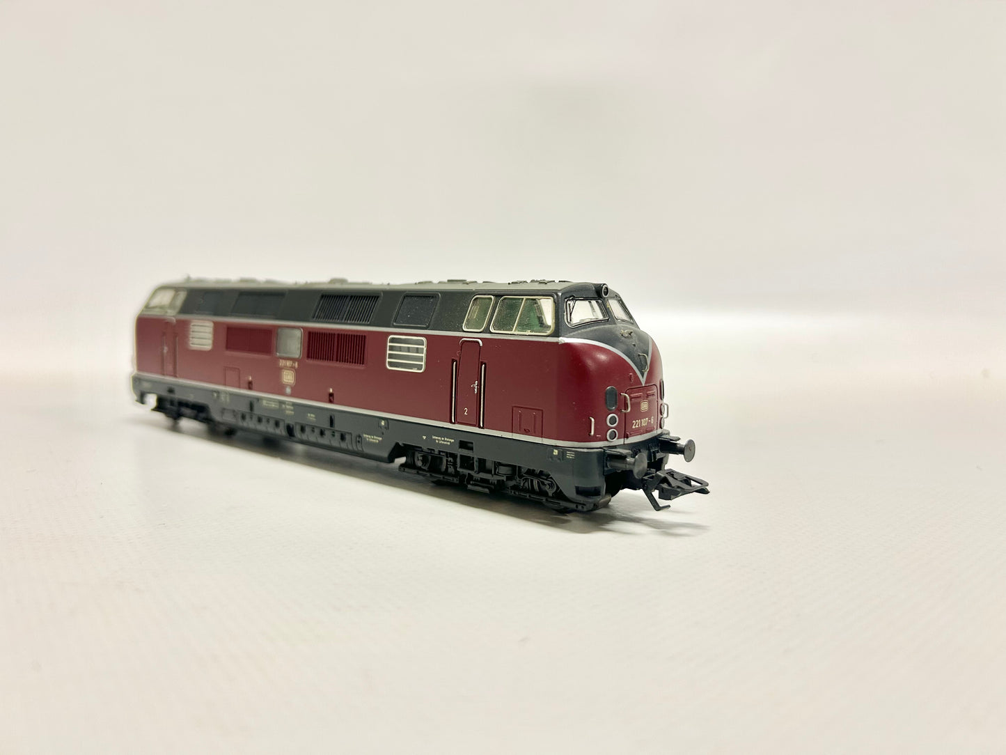 Märklin 3582 Diesellok Br 221 DB H0