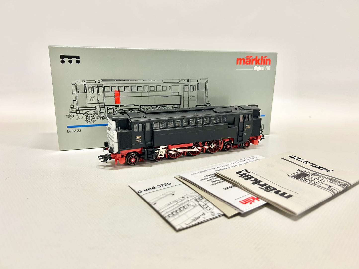 Märklin 3720 Digital Diesellok V 32 DR H0