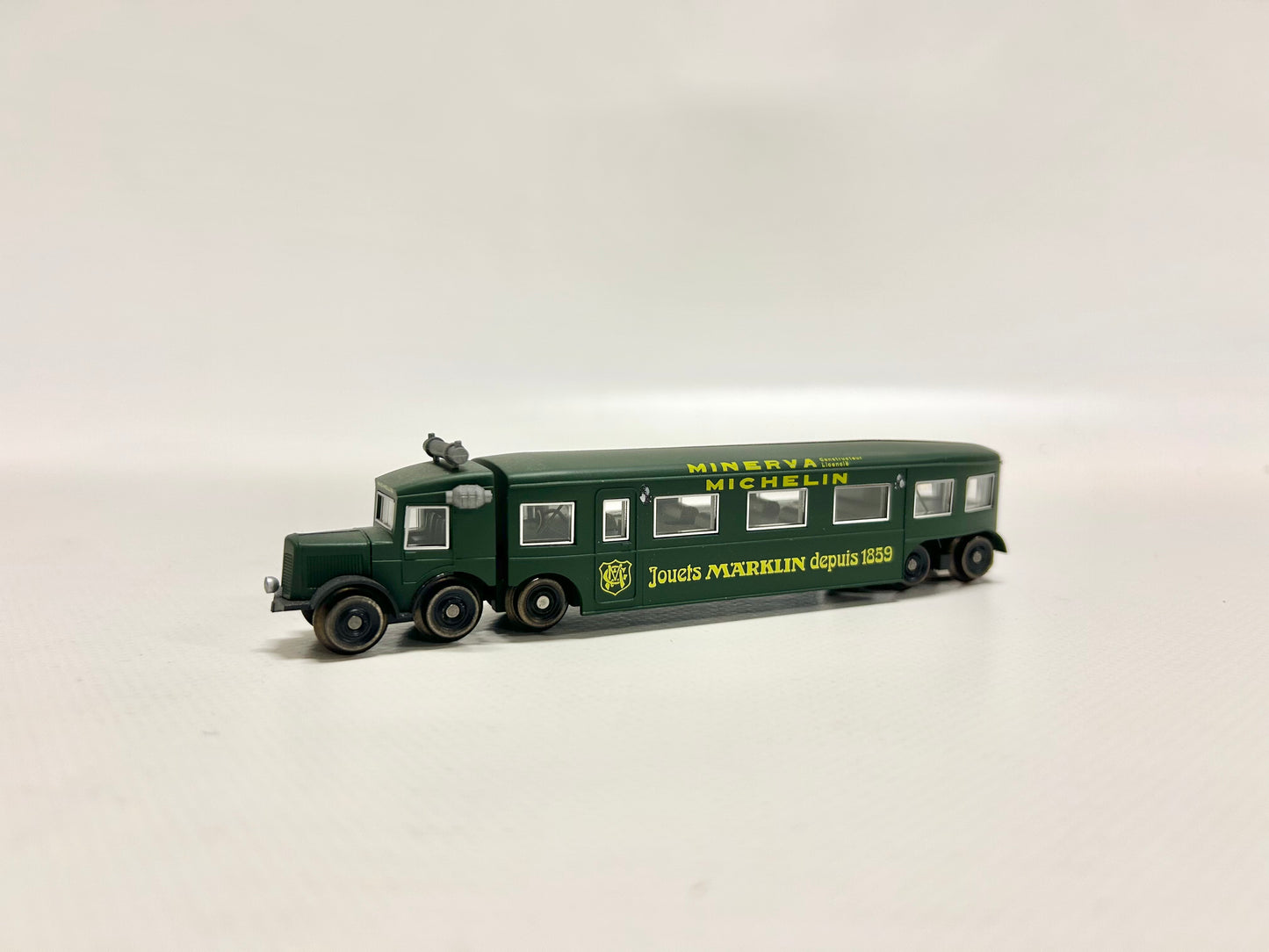 Märklin 3121 Schienenbus Michelin Belgien H0
