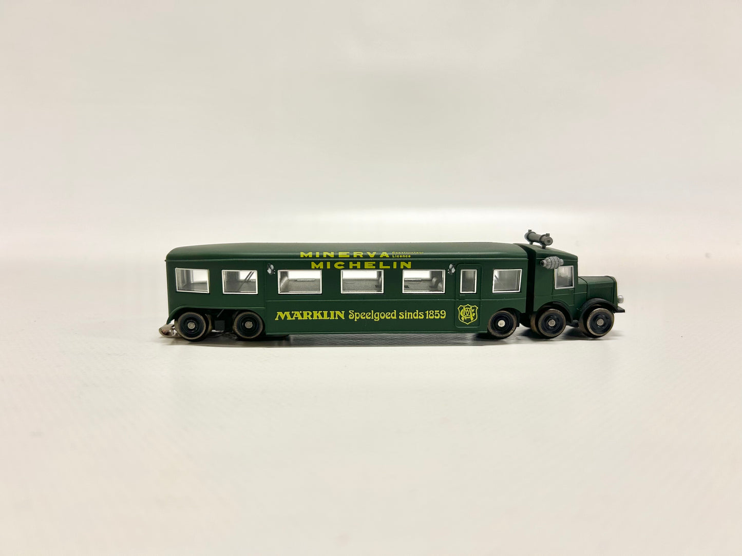 Märklin 3121 Schienenbus Michelin Belgien H0