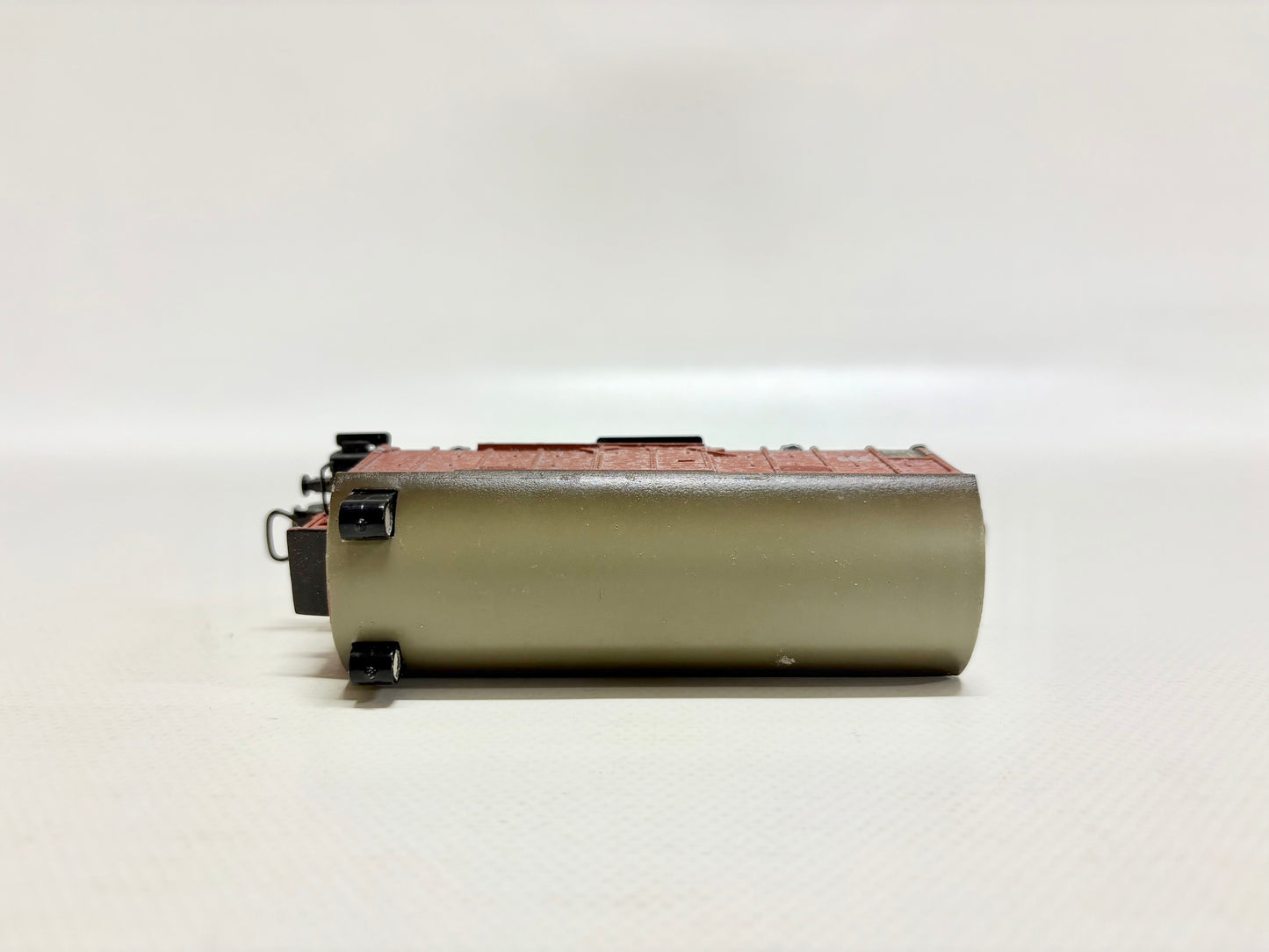 Märklin 320S Gedeckter Güterwagen mit Rücklicht AC H0