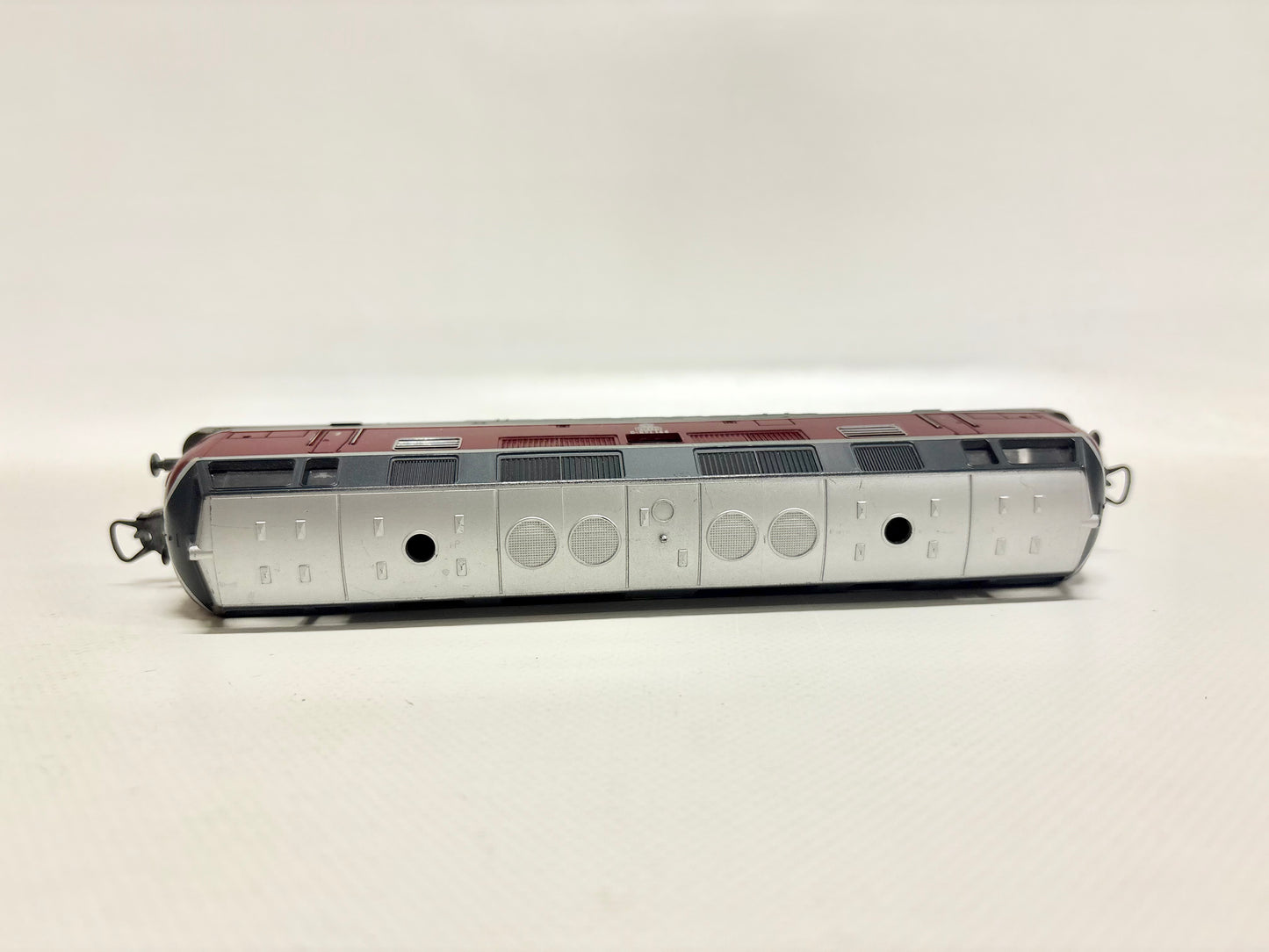 Lima Diesellok Br 221 149-8 DB DC H0