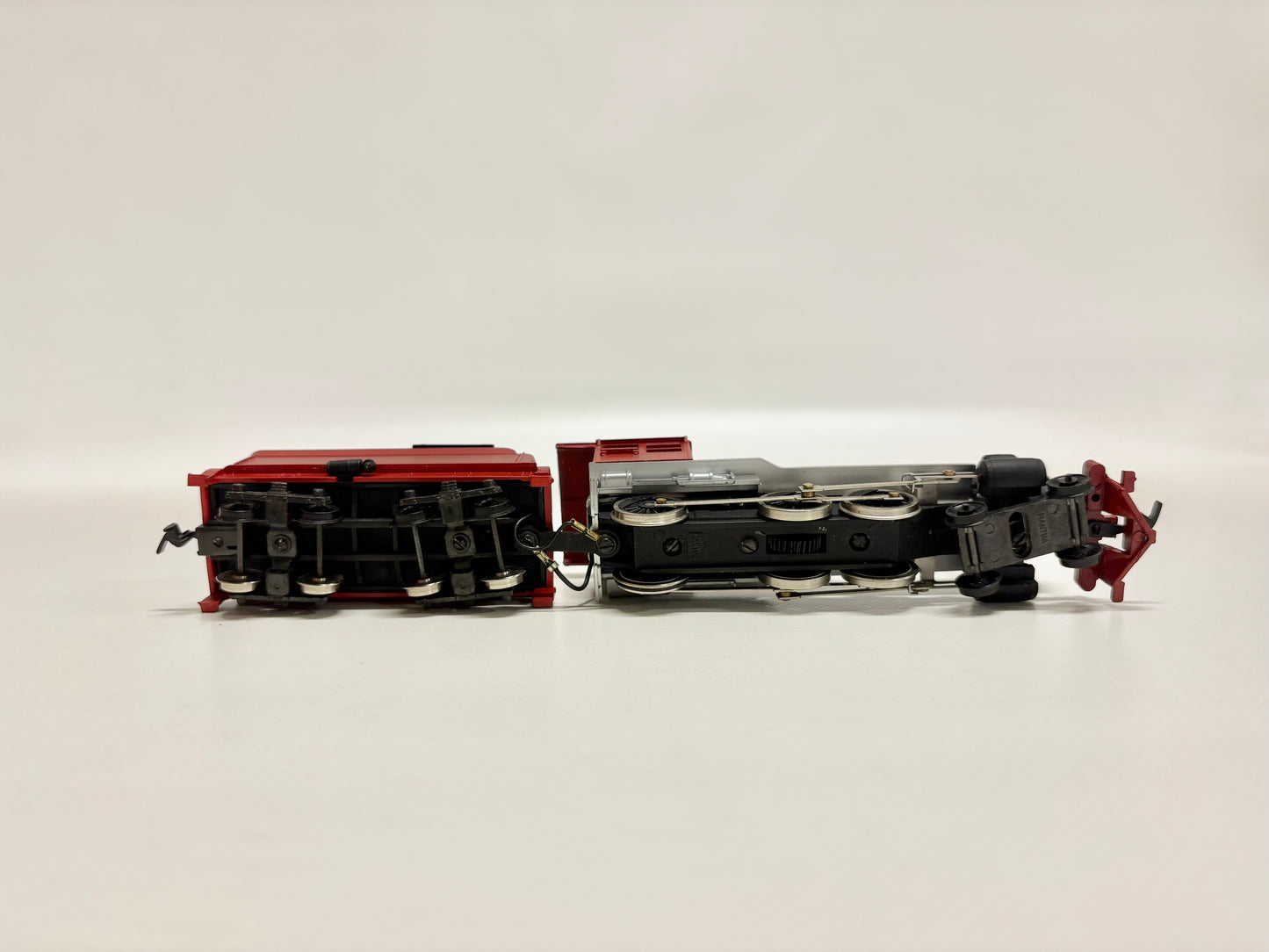 Manuta 395-001 Dampflok 4-6-0 Ten Wheeler AT&SF DC H0