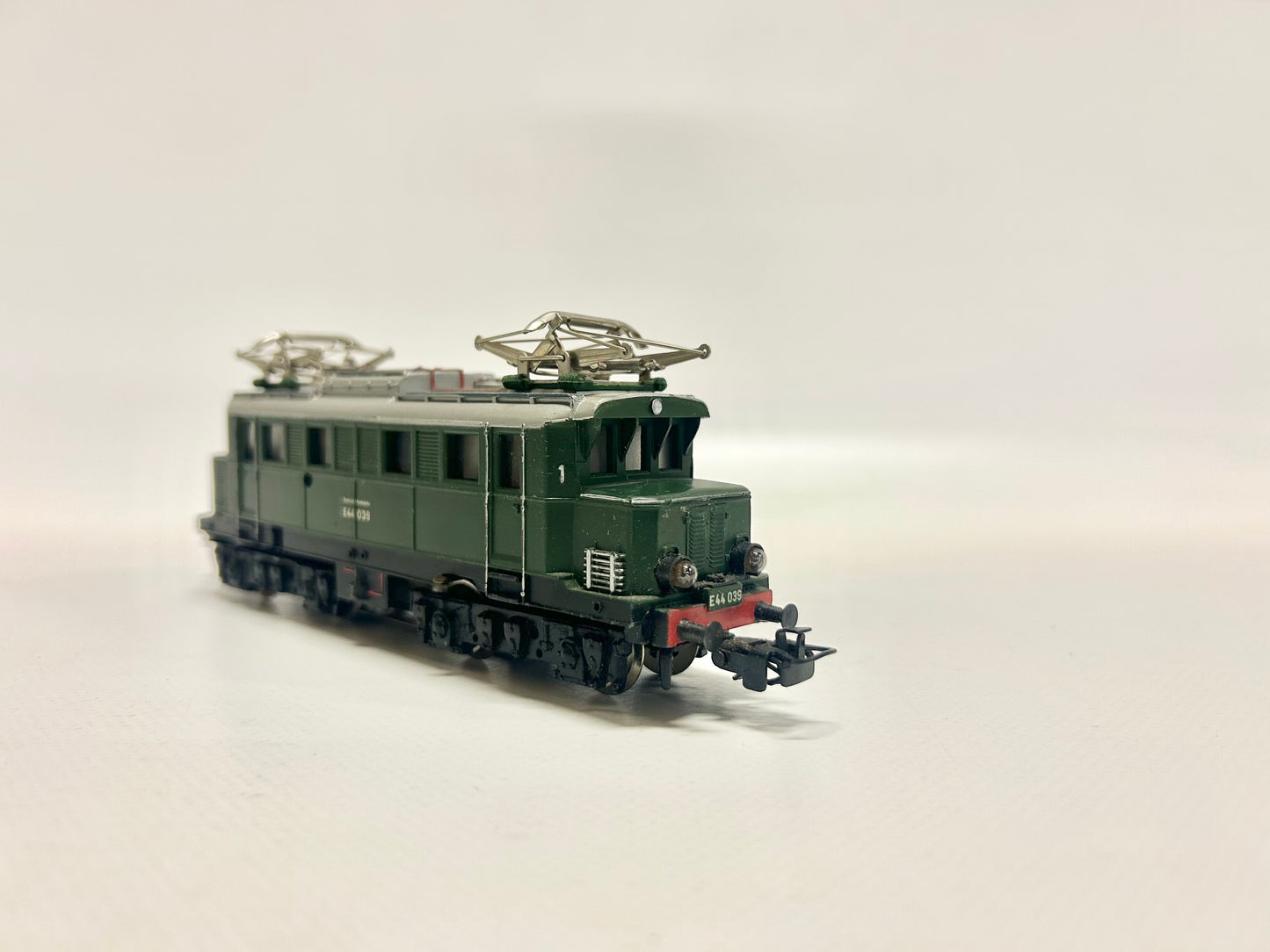 Märklin 3011 E-Lok E 44 DB H0
