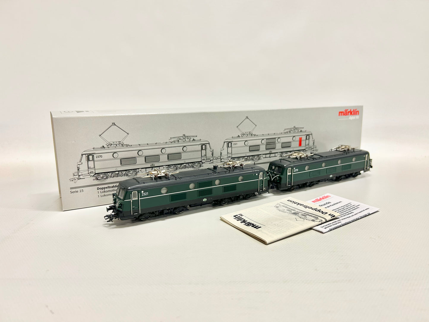 Märklin 37233 Digital + Sound E-Lok Serie 23 SNCB H0