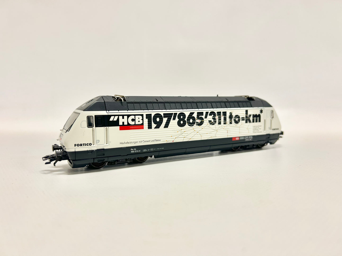 Märklin 34616 Digital SBB Re 460 electric locomotive H0