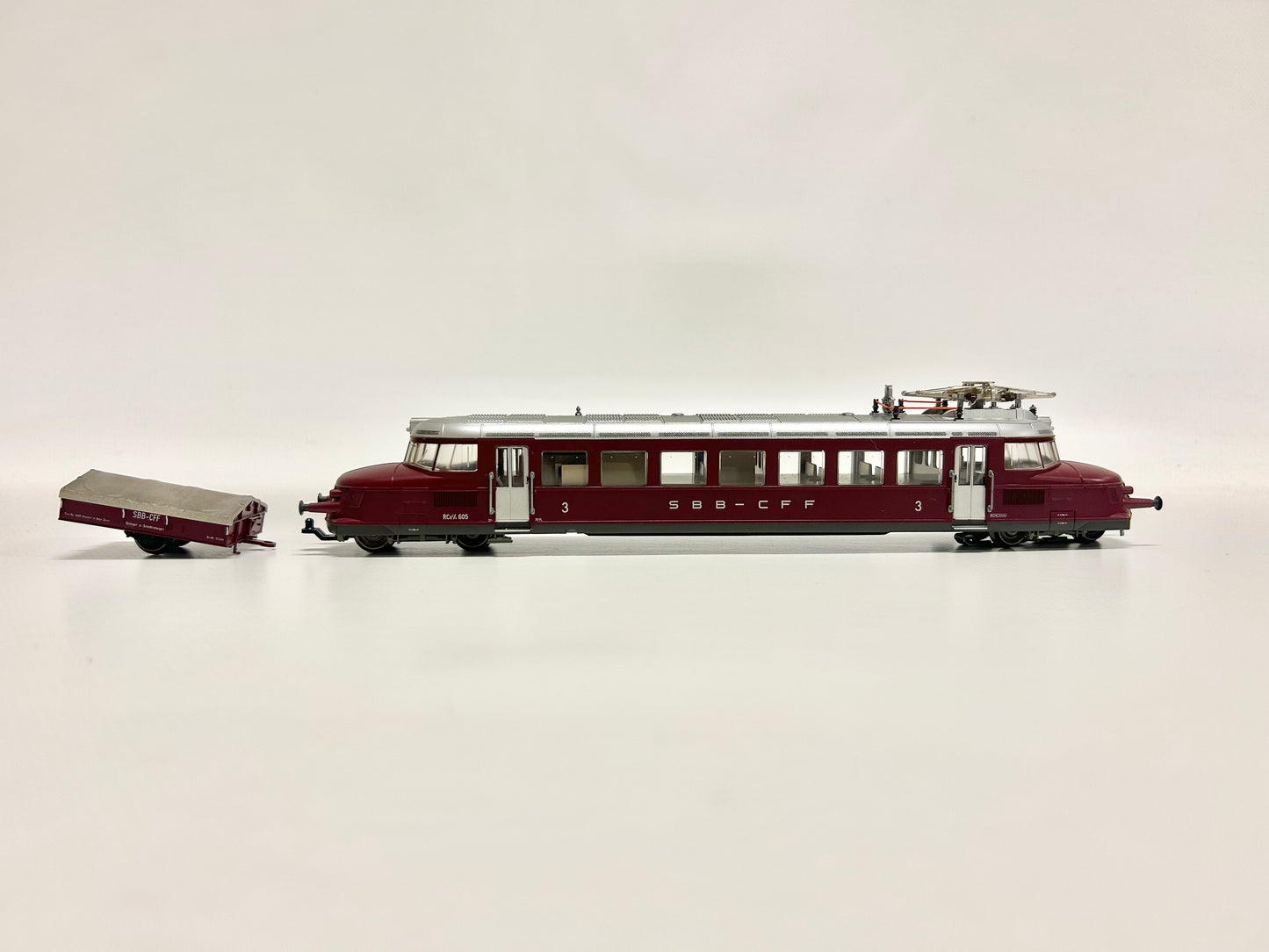 Märklin 33865 Digital RBe 2/4 Triebwagen "Roter Pfeil" mit Anhänger H0