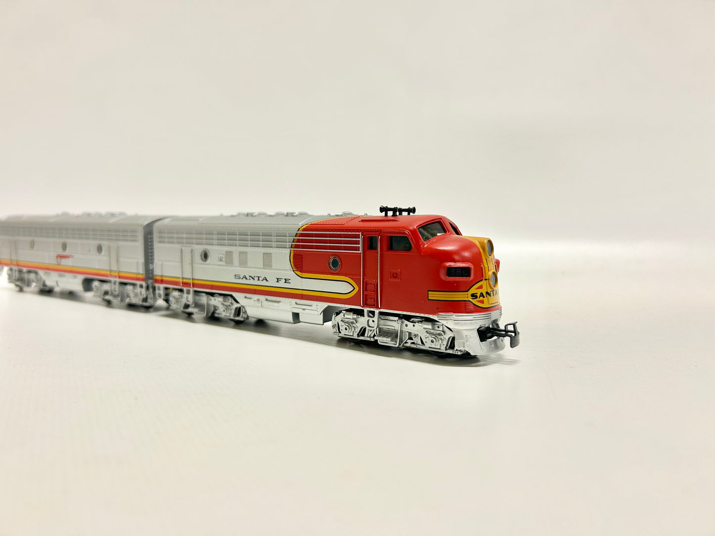 Märklin 37622 Digital + Sound Santa Fe F7 Diesellok USA H0