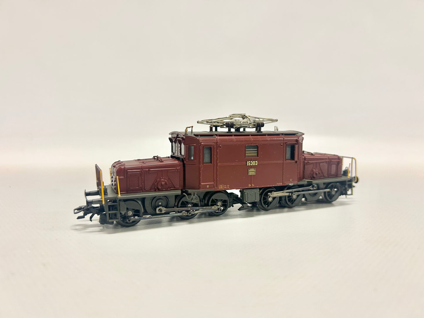 Märklin 37521 Digital De 6/6 SBB Seetal-Krokodil E-Lok H0