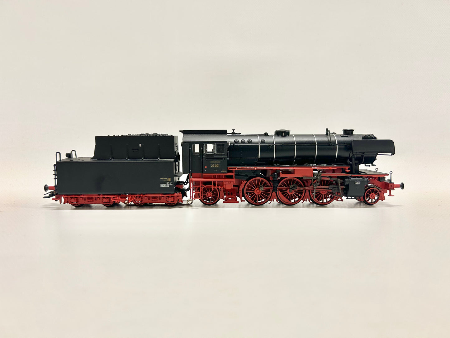 Märklin 39230 Mfx-Digital + Sound Br 23 Dampflok DB H0