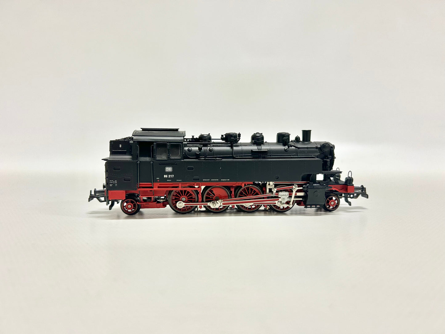 Märklin 33961 Dampflok Br 86 mit Telex-Kupplung DB H0