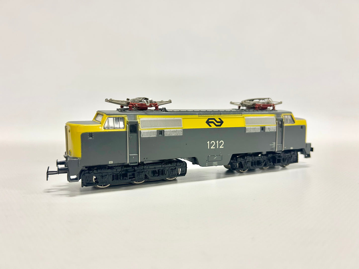 Märklin 3055 E-Lok Serie 1212 NS H0