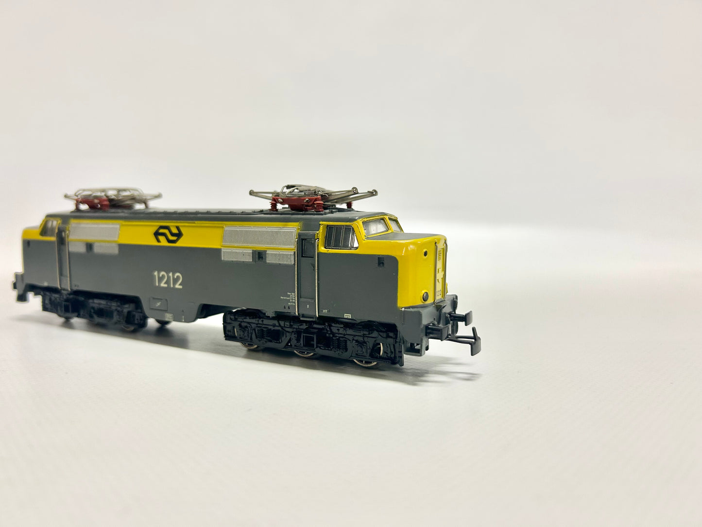 Märklin 3055 E-Lok Serie 1212 NS H0