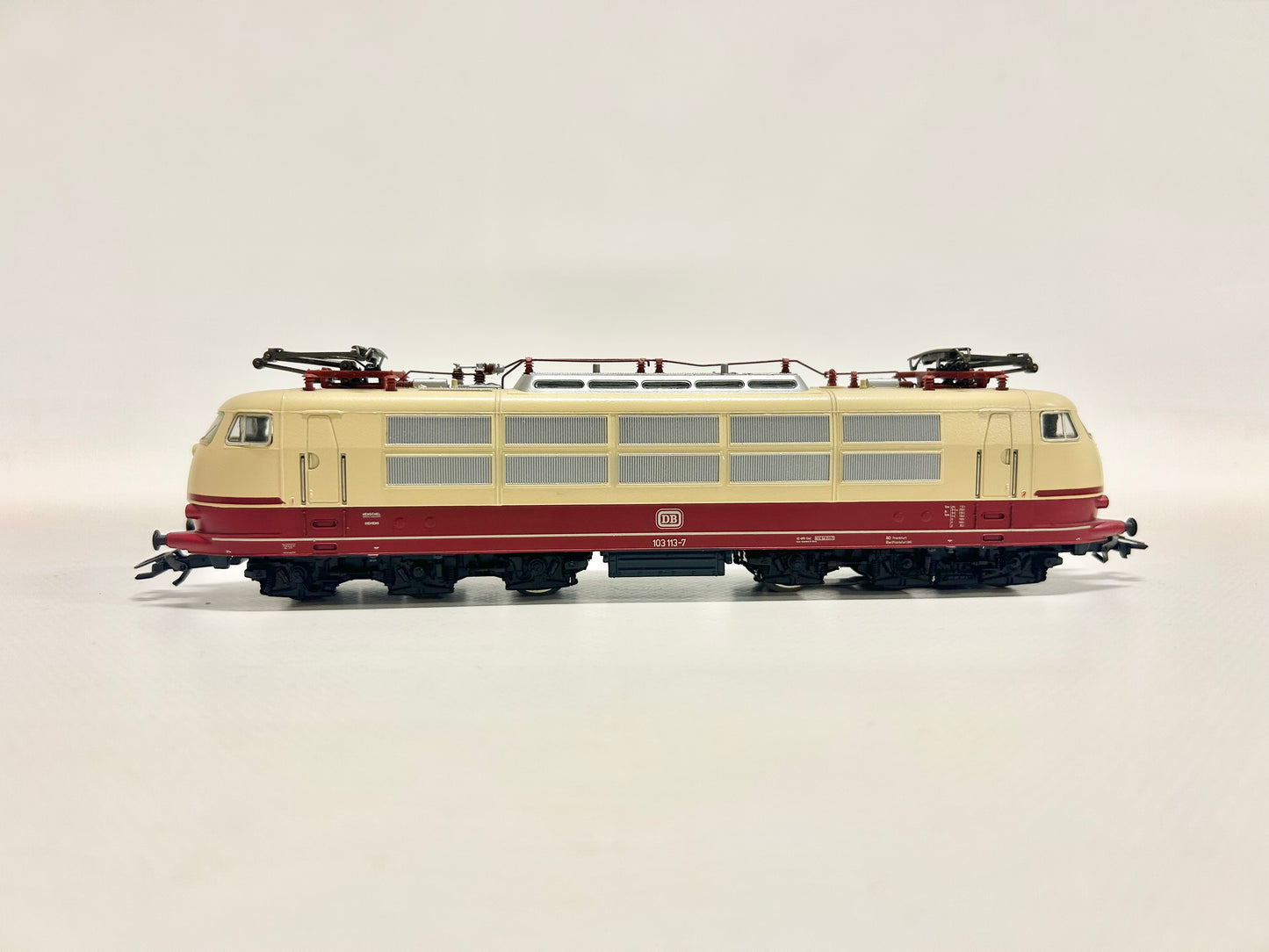 Märklin 3357 Br 103 Schnellzuglok E-Lok DB H0