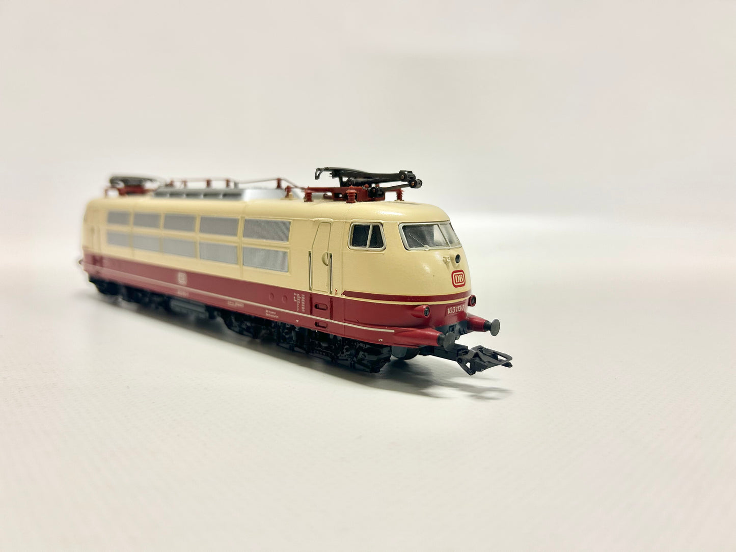 Märklin 3357 Br 103 Schnellzuglok E-Lok DB H0