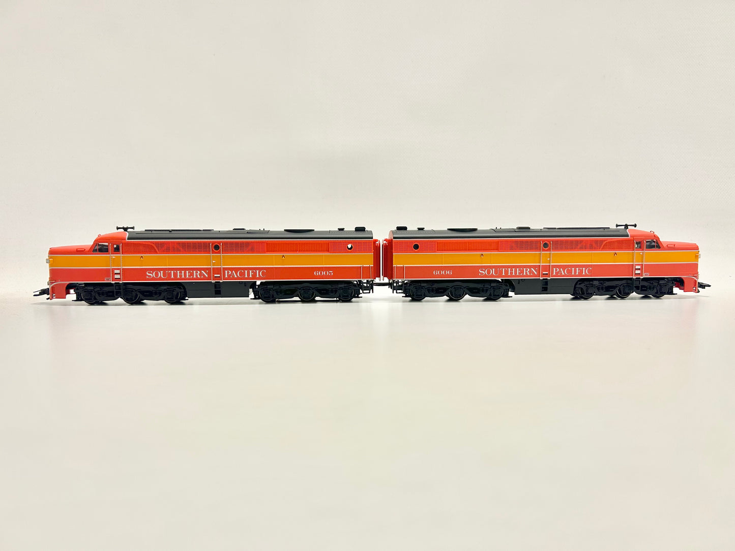 Märklin 37613 Mfx-Digital + Sound USA Diesellok PA 1 Alco Southern Pacific H0