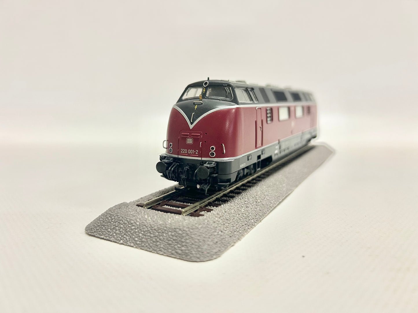 Roco 63932 DSS Diesellok Br 220 001-2 DB DC H0
