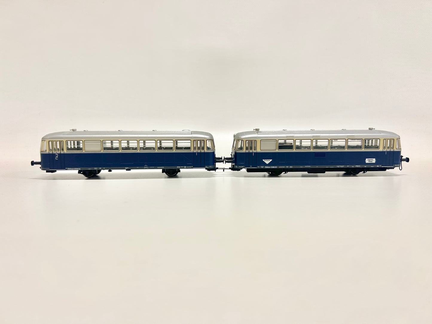 Trix 22799 DCC Digital + Sound Österreichischer Schienenbus Reihe 5081 mit Beiwagen H0