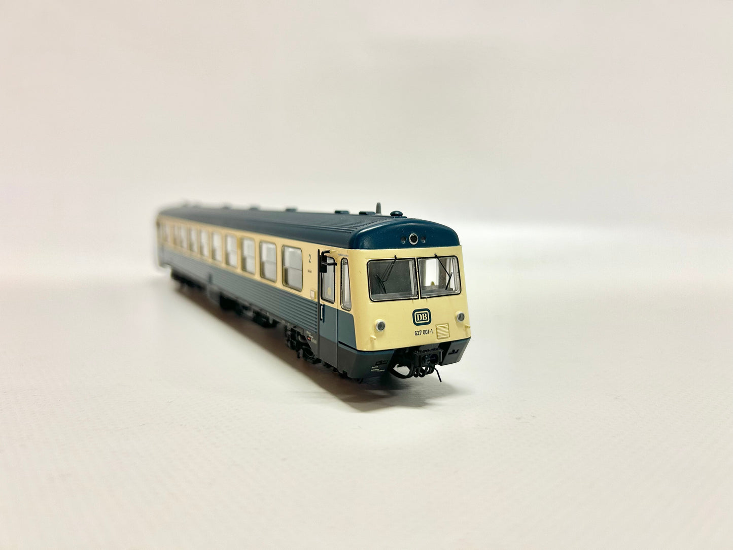 Rivarossi HR2113 DSS Dieseltriebwagen 627 001-1 "Kempten" DB DC H0