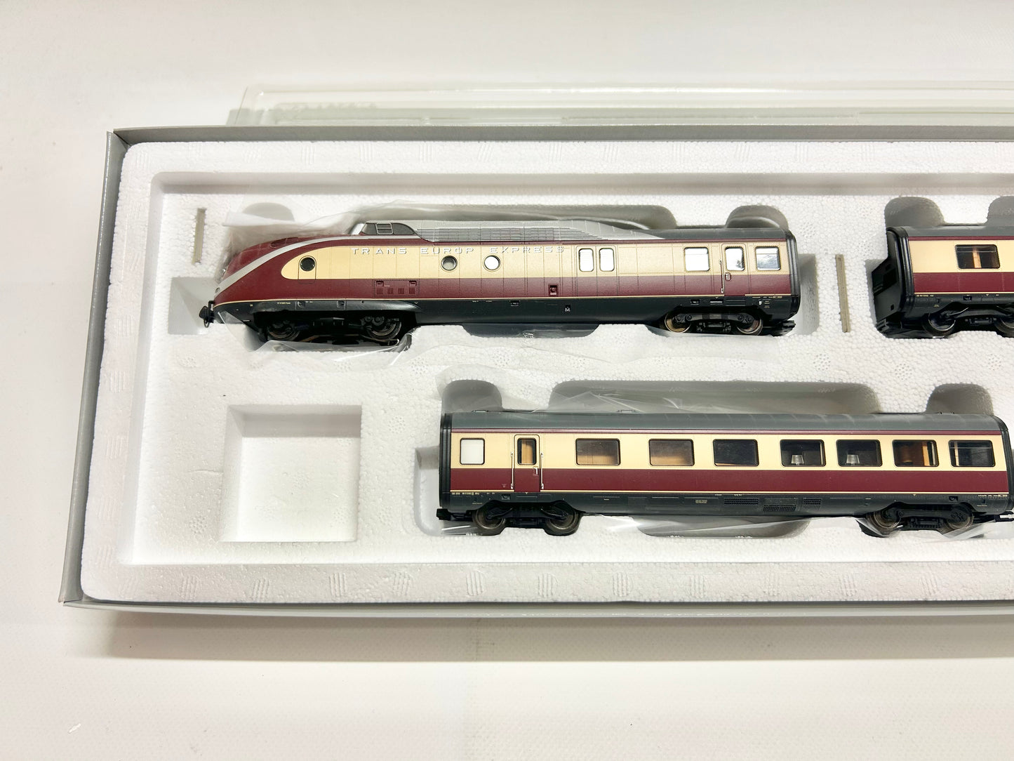 Märklin 37605 Digital + Sound Br 601 TEE Triebwagen H0