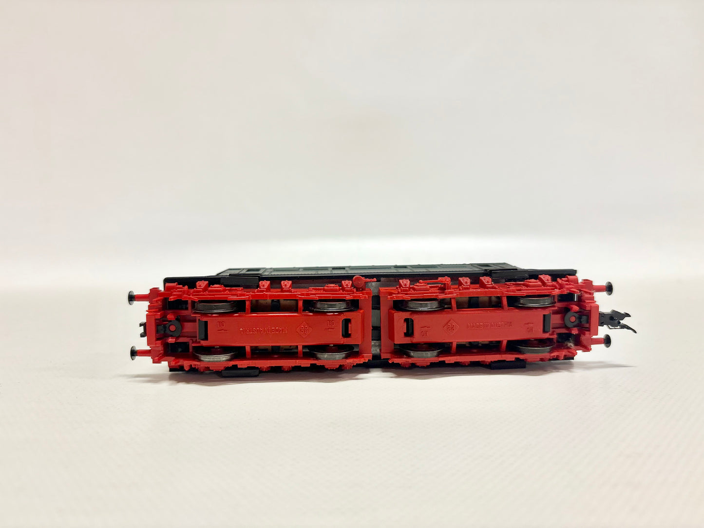 Roco 43377 E-Lok Br 244 136-8 DR DC H0