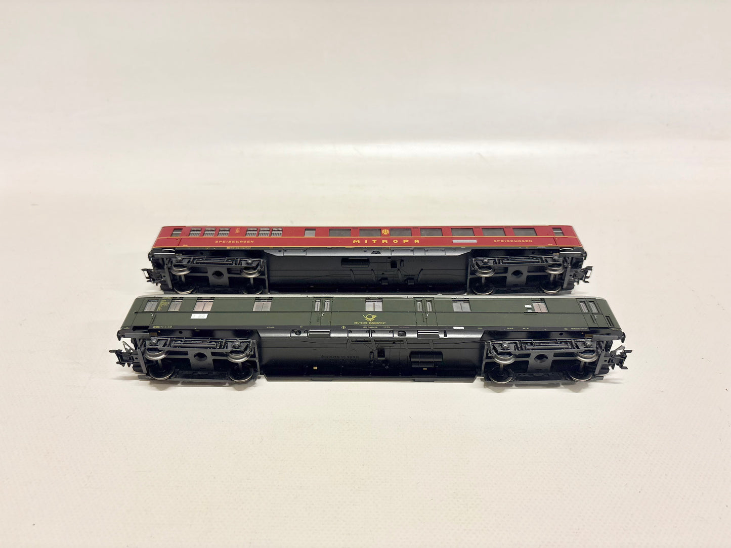 Märklin 2x Schürzenwagen Personenwagen DB AC H0