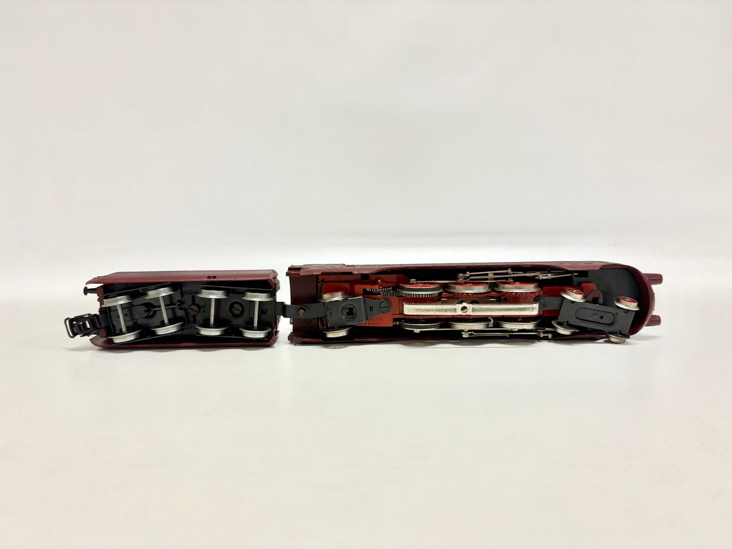 Märklin 3089 Stromliniendampflok Br 03 1055 DR AC H0