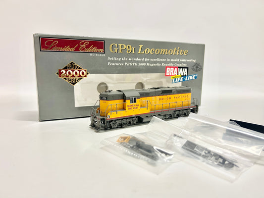 Proto2000Series 31167 Diesellok GP9I Union Pacific DC H0