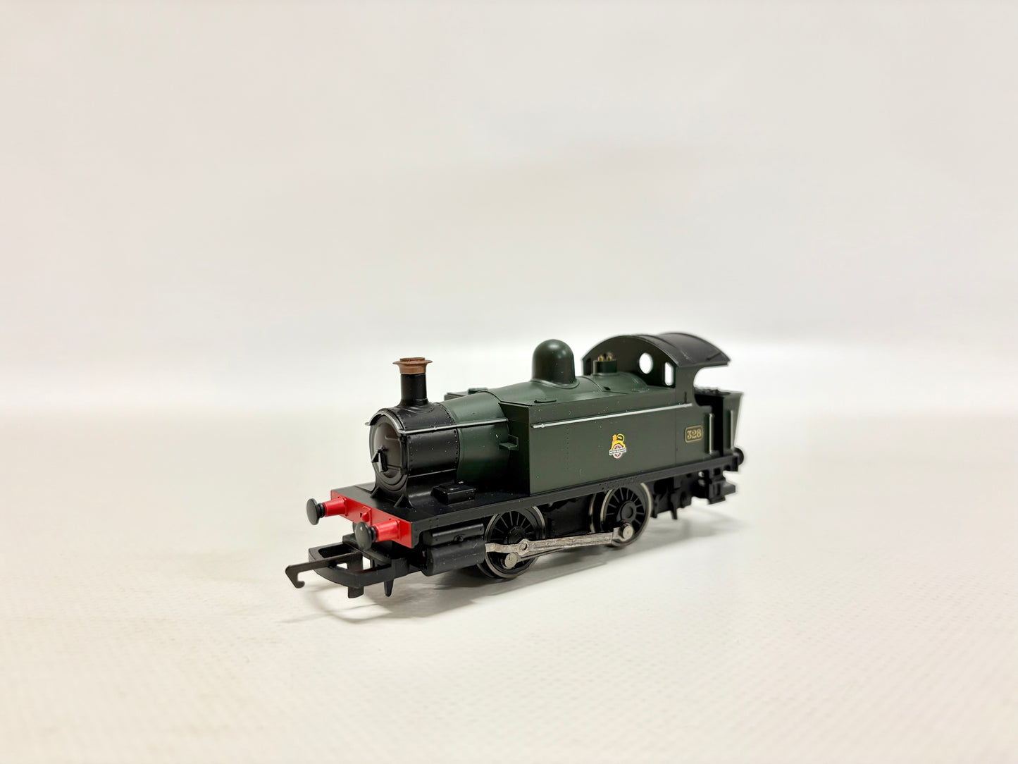 Hornby R2665 Dampflok "Industrial Locomotive" Br 0-4-0T No 328 DC H0