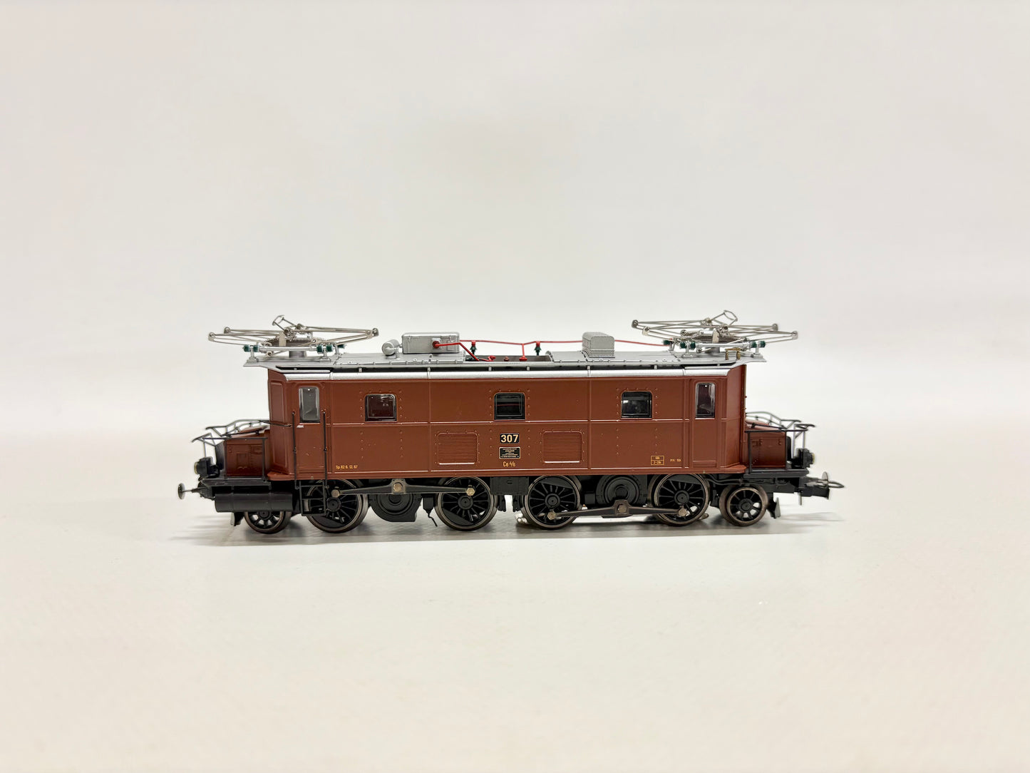 Rivarossi HR2456 Digital E-Lok Ce 4/6 307 BLS AC H0