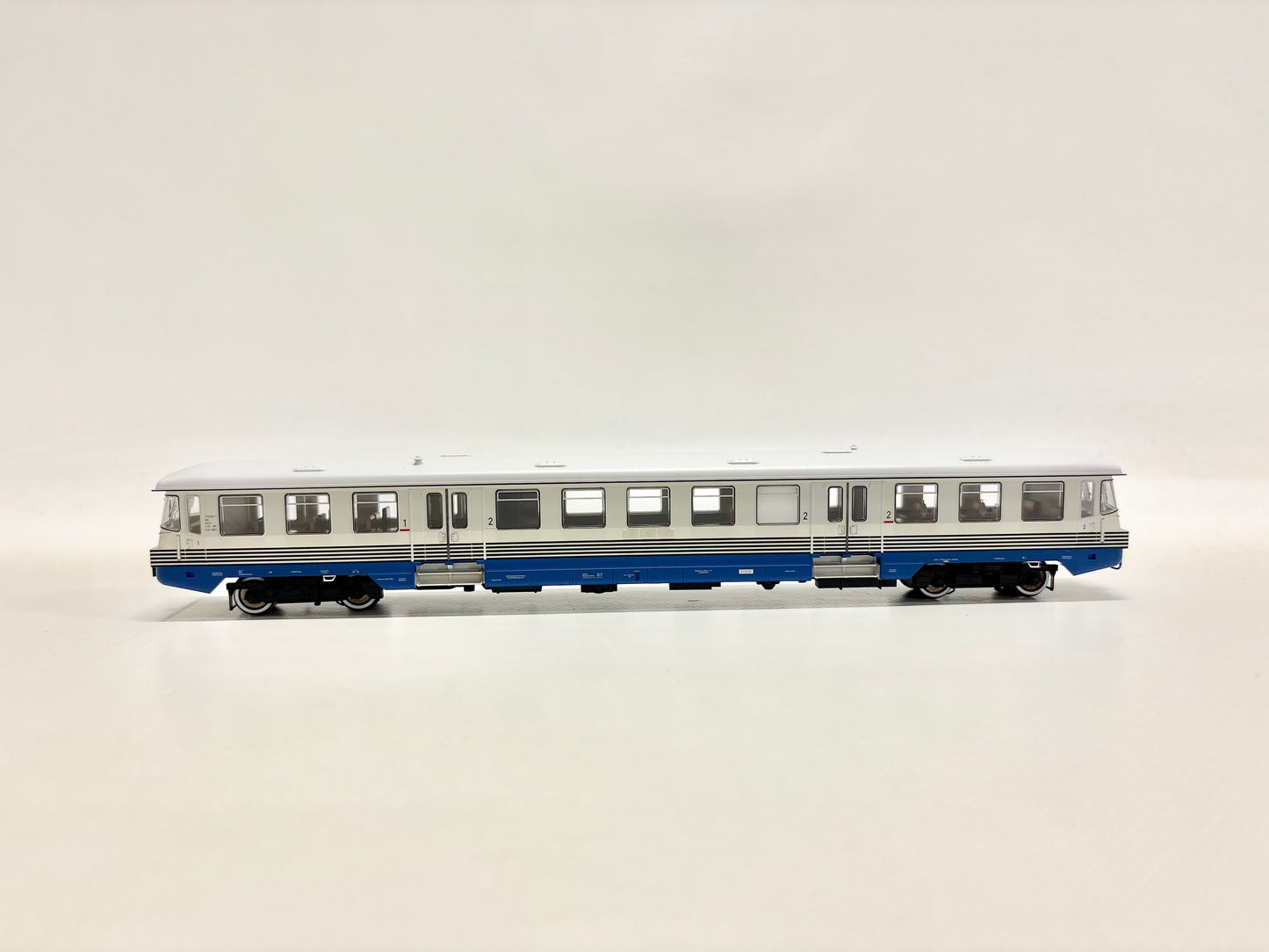 Kres 17320 DSS Dieseltriebwagen Br 173 002 DR DC H0