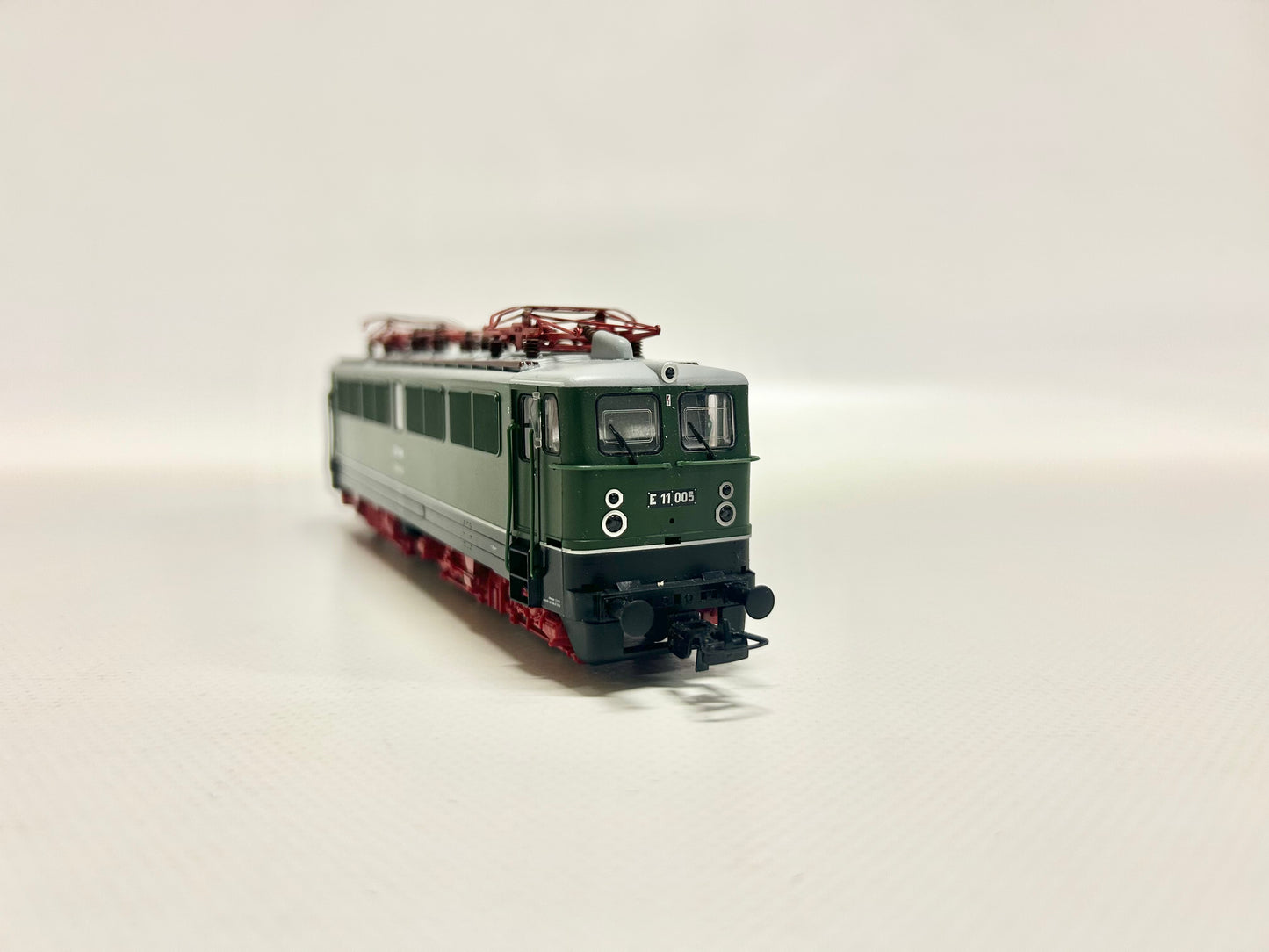 Piko 51030 DSS E-Lok Br E11 DR DC H0