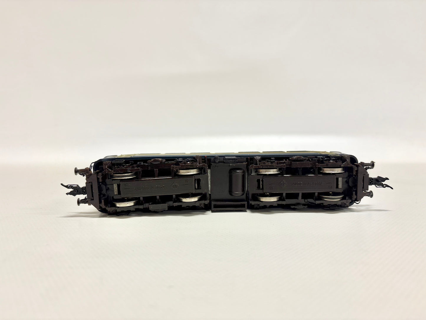 Roco 4136B E-Lok Br 140 323-7 DB DC H0