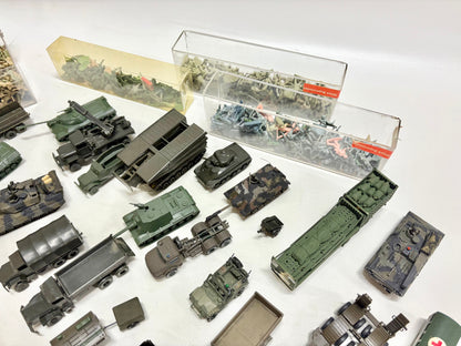Roco Minitanks Militär Konvolut Fahrzeuge + Soldaten H0