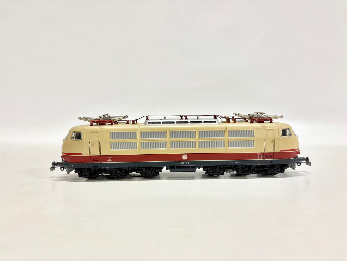 Märklin 3054 E-Lok Br 103 113-7 DB AC H0
