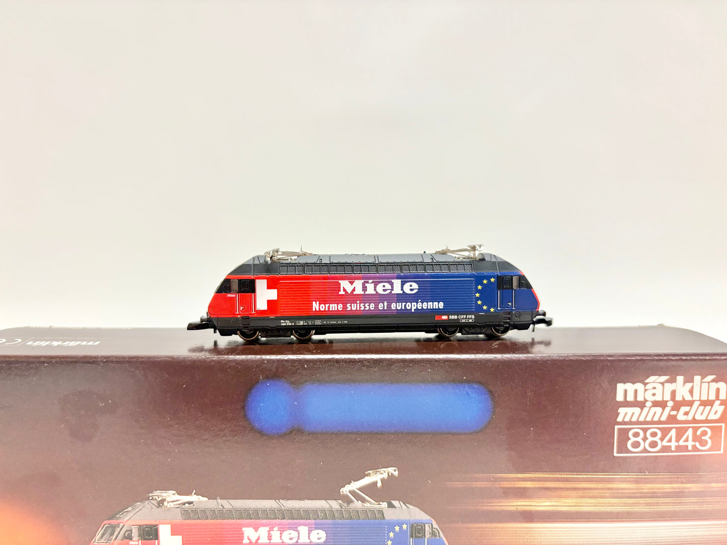 Märklin 88443 Elektrolokomotive Re 460 019-3 "Miele" SBB Z