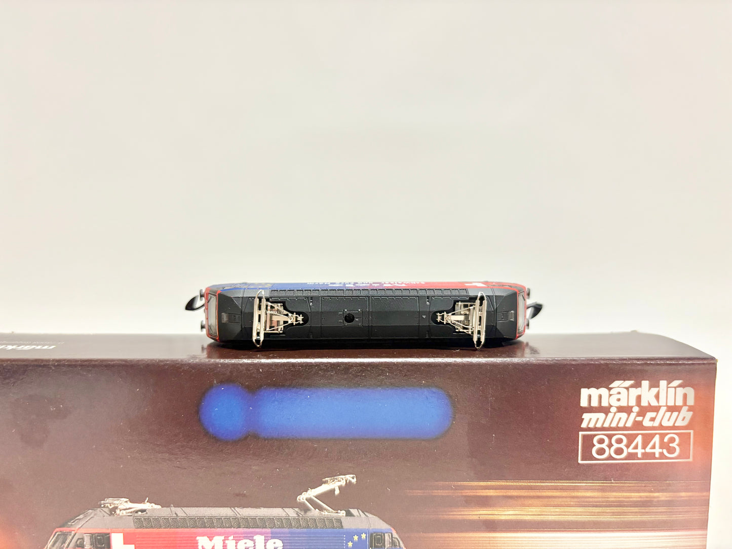 Märklin 88443 Elektrolokomotive Re 460 019-3 "Miele" SBB Z