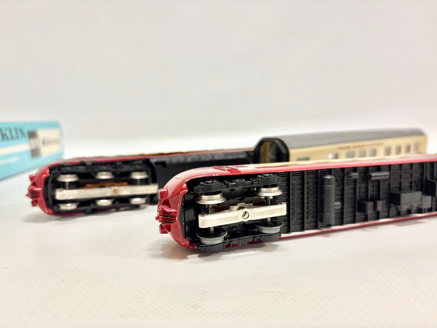 Märklin 3070 Dieseltriebwagen RAm TEE SBB AC H0