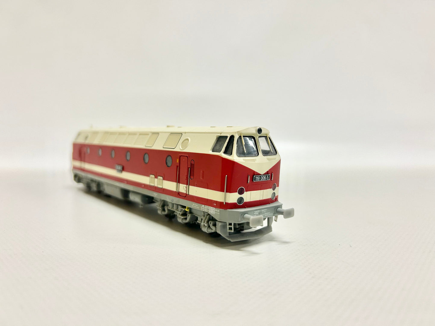 Brawa 0400 DSS Diesellok Br 119 006-5 DR DC H0