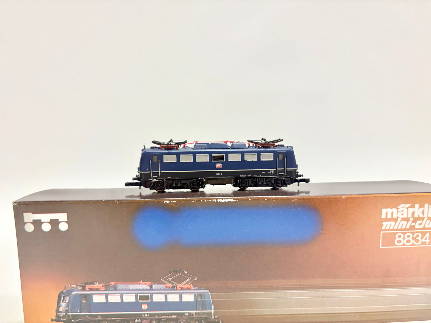 Märklin 8834 Electric Locomotive Br 110 155-9 DB Z